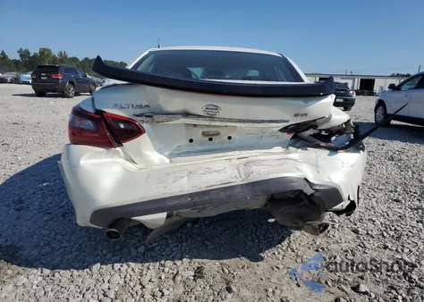2017 Nissan Altima 2.5 из США, поврежденный, VIN 1N4AL3AP3HC223271